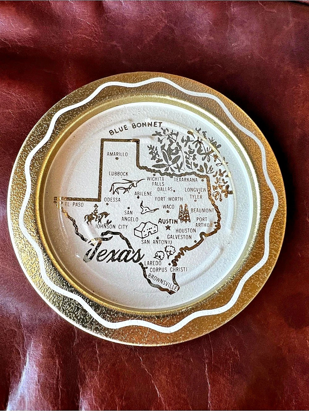 Vintage US Texas State White And Gold Round Metal Souvenir Coaster